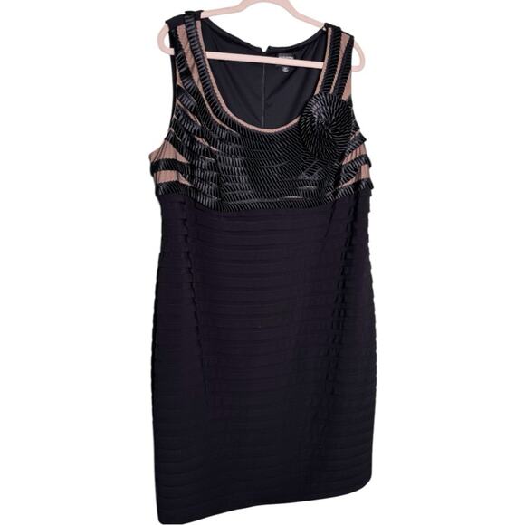 Adrianna Papell Dress Womens Sleeveless Bandage Sheath With Flower Black Size 22 - Picture 2 of 7